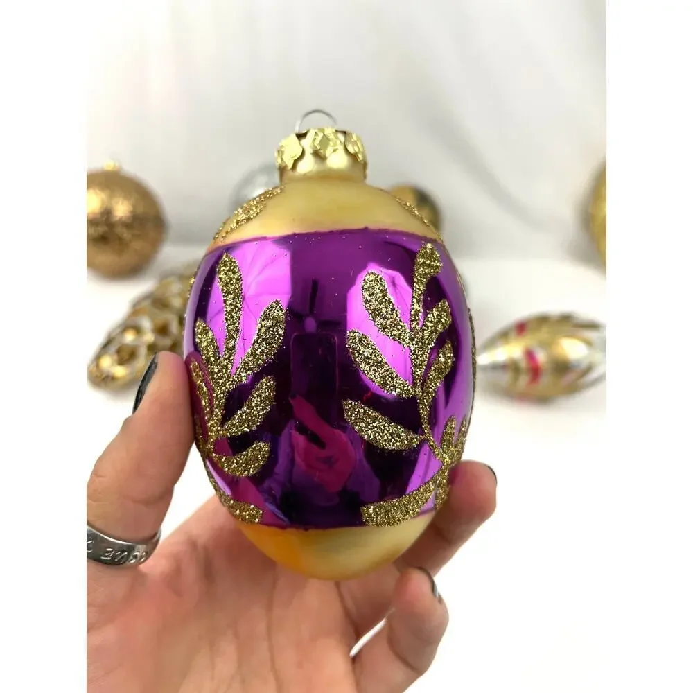 Lot of 10 Holiday Ornaments Christmas Glitter Bulbs Balls Pinecone‎ Gold